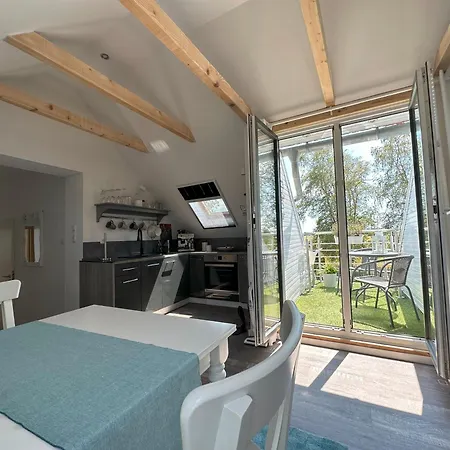 דירה Huus An't Koornfeld Dachgeschosswohnung Mit Loggia Osteel