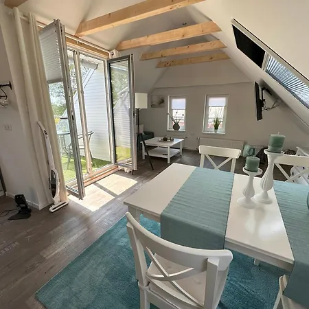 Huus An't Koornfeld Dachgeschosswohnung Mit Loggia Apartment *