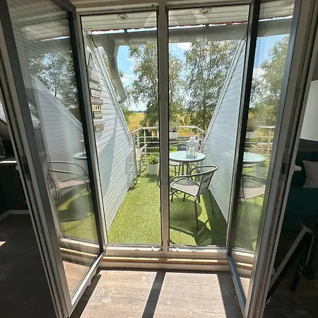Apartment Huus An't Koornfeld Dachgeschosswohnung Mit Loggia Osteel