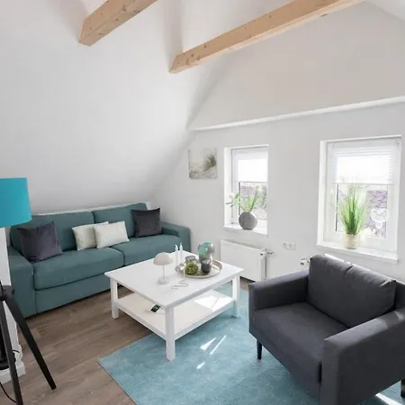 Huus An't Koornfeld Dachgeschosswohnung Mit Loggia 아파트 Osteel