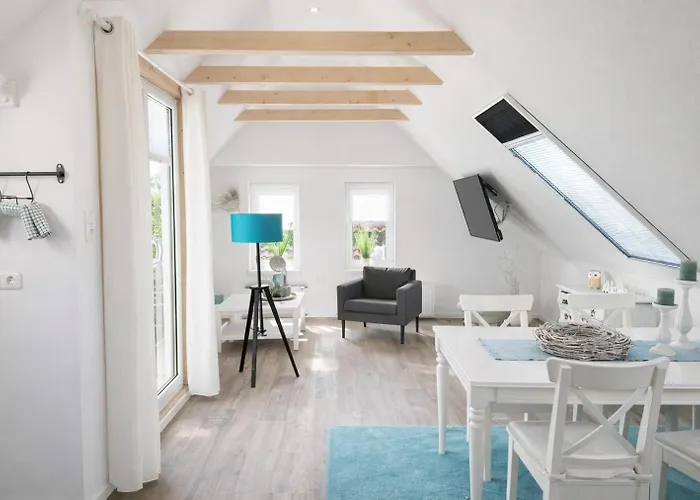 Huus An't Koornfeld Dachgeschosswohnung Mit Loggia Διαμέρισμα Osteel